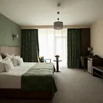 Hotel Victoria Bulevard 4*