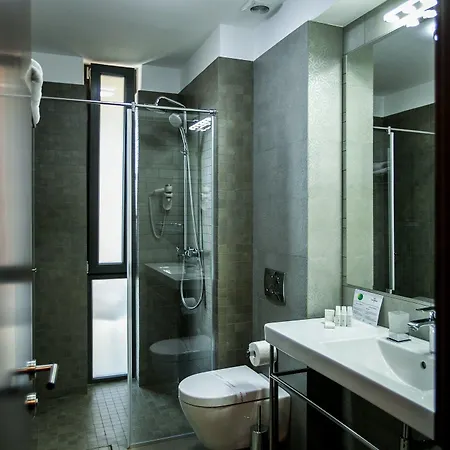 Victoria Bulevard Hotel 4*