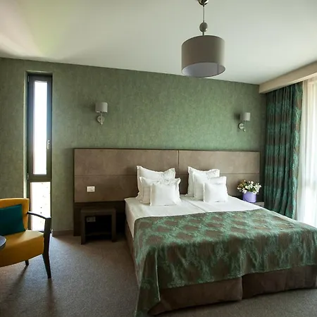 Hotel Victoria Bulevard 4*