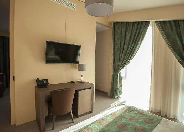 Victoria Bulevard 4*