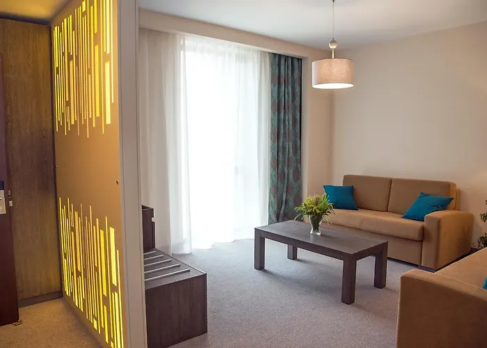 Victoria Bulevard 4*