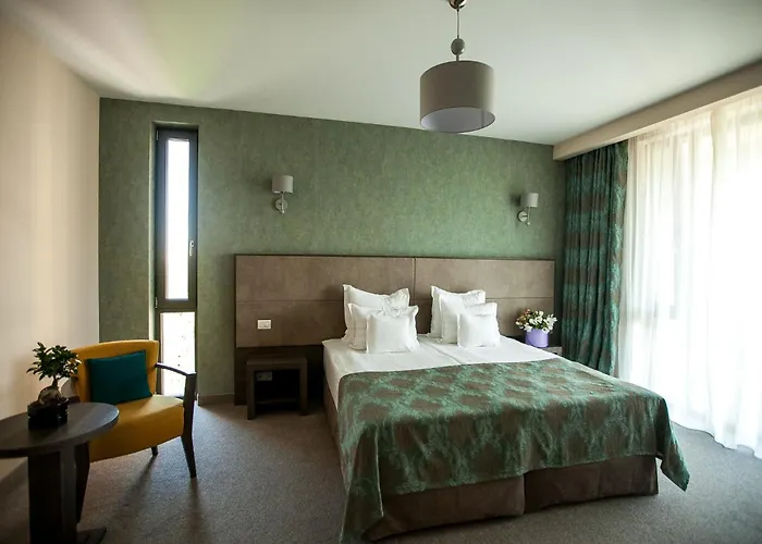 Hotel Victoria Bulevard 4*